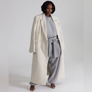 ✨FINAL OFFER-24 HRS✨ NWT - KBB by Kahlana Women’s “The Maxi Coat” - Cream